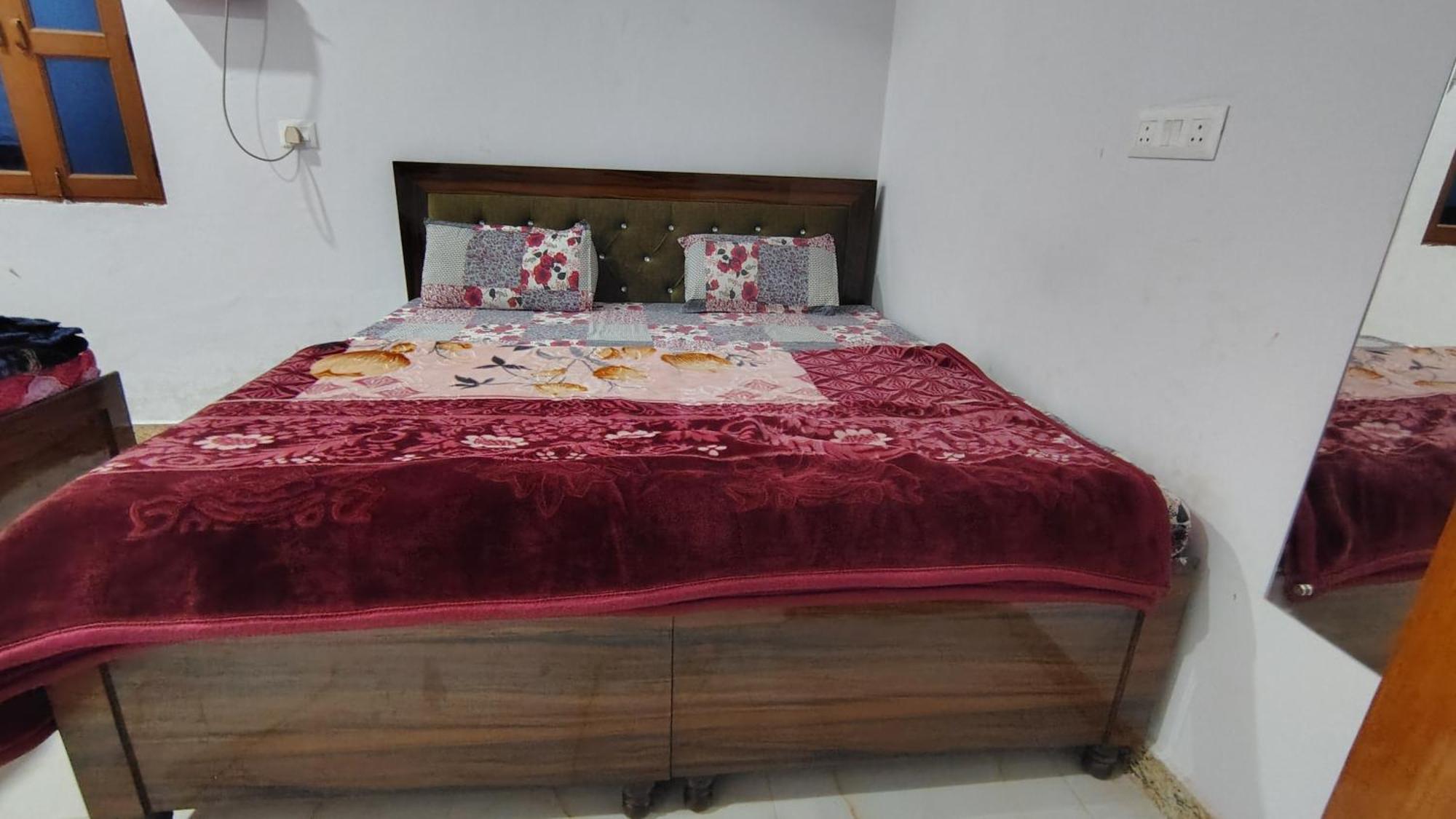 Shri Haridas Kripa Dham Ashram Vrindāvan المظهر الخارجي الصورة